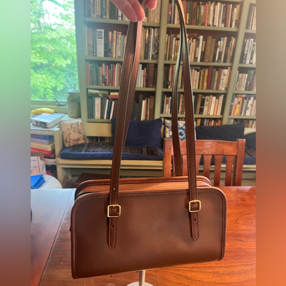 Coach Swing Zip (regular size) Saddle